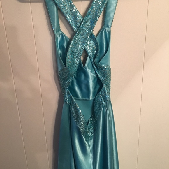 Prom dress size 5 - Picture 8 of 8
